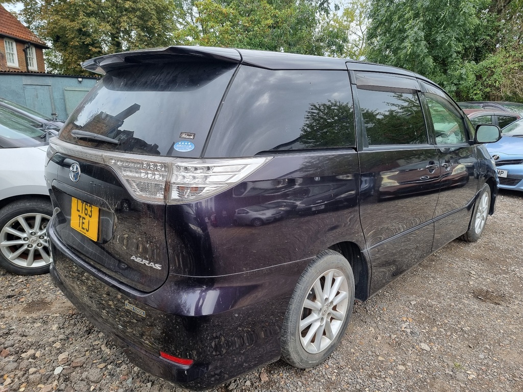 2013 Toyota Estima Aeras Premium